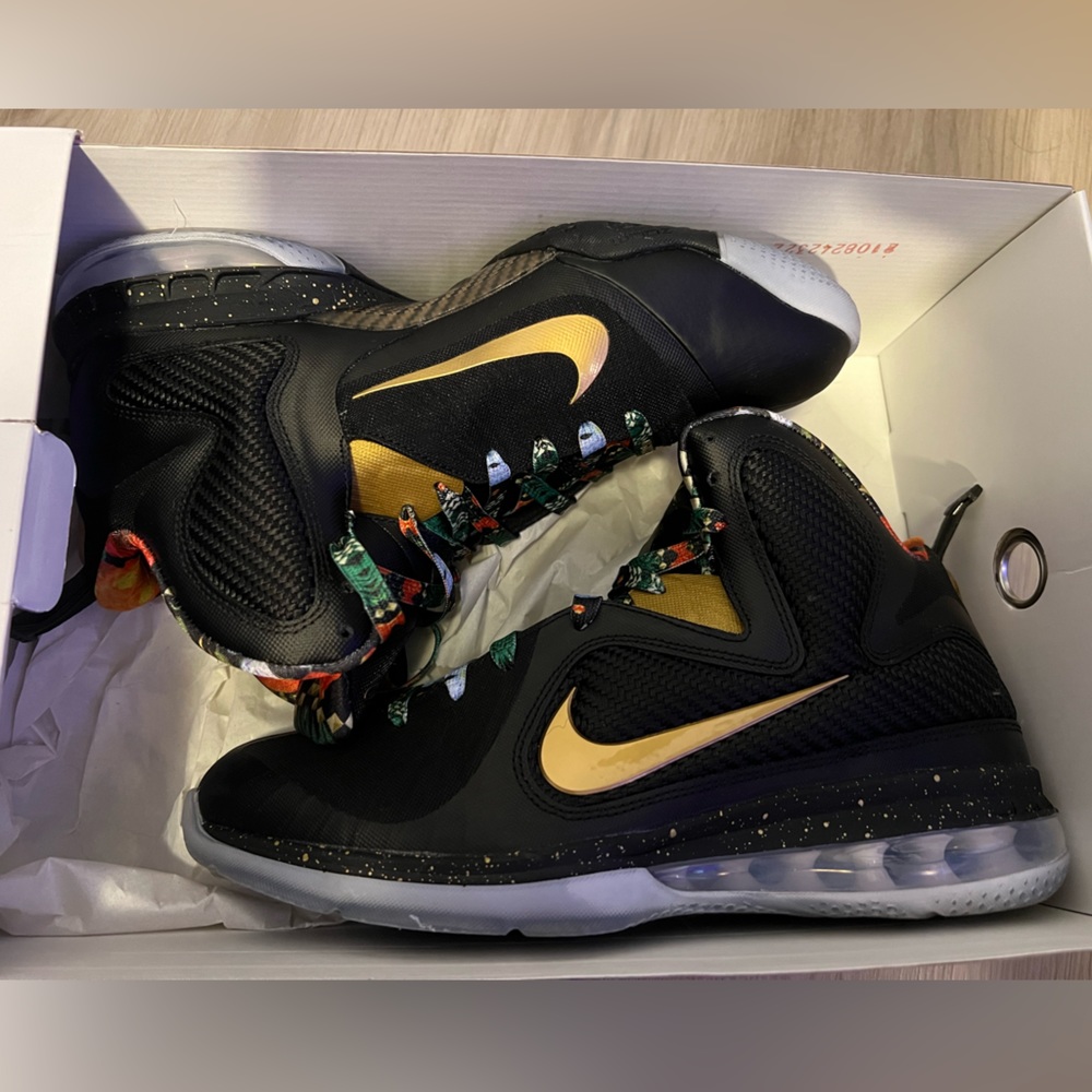 Lebron 9 ‘Watch the Throne 2022’